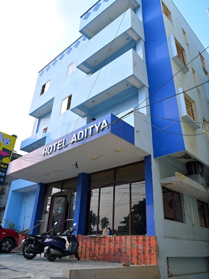 Hotel Aditya ปอนดิเชอรี ภายนอก รูปภาพ